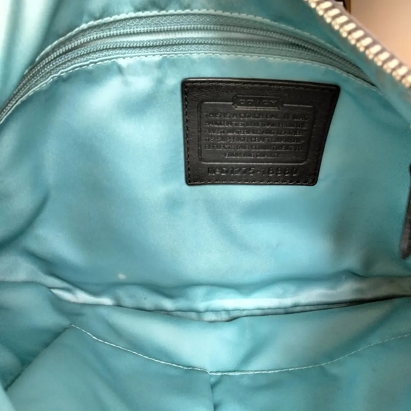 Black Coach Purse - Picture 4 of 4